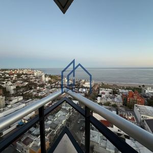 Venta Departamento En More Buceo 2 Dormitorios, Gge! Piso Alto Panorámica Vista!