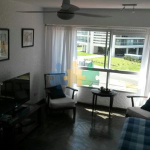 Muy Comodo Departamento , Con Todos Los Servicios, Cerca Del Centro, Parada 2 Brava - Ref : Eqp1435