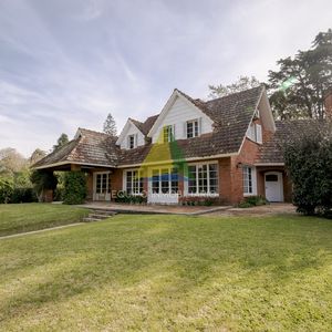 Excelente Casa De Cinco Dormitorios En Venta - Golf Punta Del Este - Ref : Eqp3470