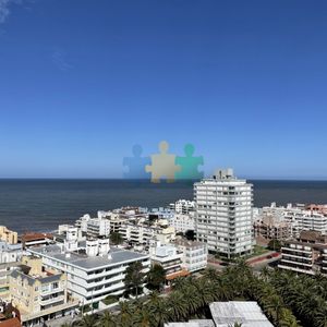 Apartamento En Peninsula Vista Al Puerto, 3 Dormitorios, Venta, Punta Del Este, Peninsula - Ref : Eqp3649