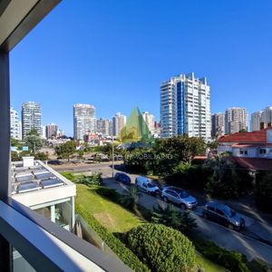 Mansa, Alquiler Y Venta. - Ref : Eqp3733