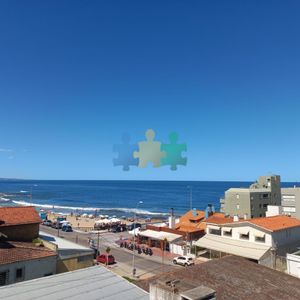 Vende Apartamento De 3 Dormitorios En Peninsula. Amplia Terraza Con Parrillero Propio.  - Ref : Eqp4031