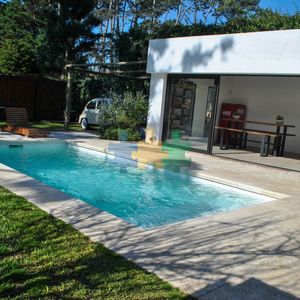 Hermosa Casa Gran Parque Con Piscina Climatizada Y Parrillero - Ref : Eqp4361