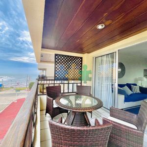 Apartamento De 2 Dormitorios En Península A Pocos Metros De Playa Brava - Venta - Ref : Eqp4646