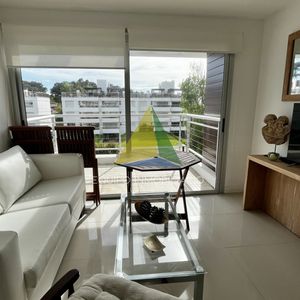 Moderno Apartamento Con Terraza Y Parrillero En Alquiler De Temporada - Ref : Eqp7834