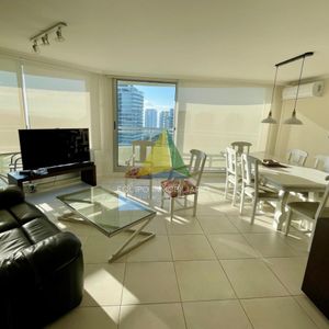 Apartamento Luminoso Con Variedad De Servicios En Venta, 3 Dormitorios, Zona Roosevelt Playa Brava - Ref : Eqp8207