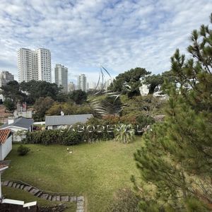 Alquiler Anual Apartamento De 2 Dormitorios Punta Del Este