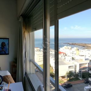 Vende Depto Con Vista Al Mar En Punta