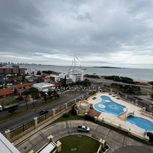 En Alquiler Apartamento De 3 Dormitorios Y 3 Baños Playa Mansa