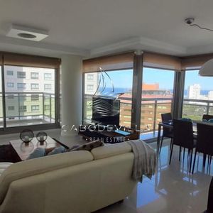 Apartamento En Alquiler Anual De 2 Dormitorios, Playa Brava