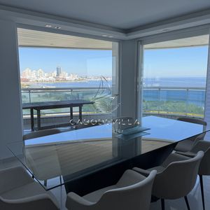 En Venta Y Alquiler Departamento Punta Del Este