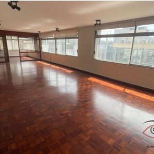 Oficina En Venta En Ciudad Vieja C/ Garage