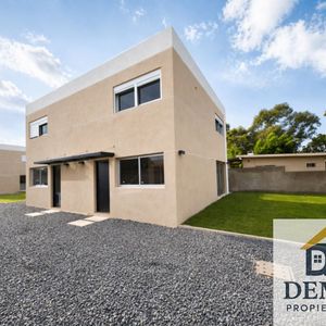 Casa A Estrenar En Solymar Sur Con Patio, Parrillero Y Cochera