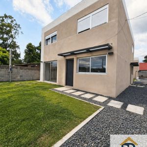 Casa A Estrenar En Solymar Sur Con Patio, Parrillero Y Cochera