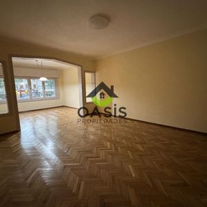 Casa Sumamente Amplia En Alquiler