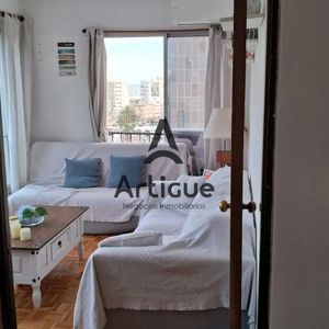 Alquiler Apartamento 4 Dormitorios  Centro Con Cochera
