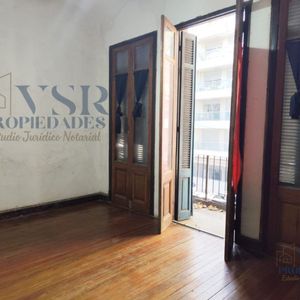Alquiler Casa De Altos Cordón Sur 3-4 Dormitorios, Terraza Y Balcón, 2 Baños.