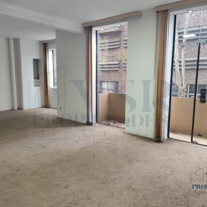 Alquiler Casa De Altos Uso Comercial 6-8 Oficinas, 2 Baños, 2 Altillos