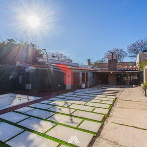 Alquiler Casa Punta Gorda 4 Dormitorios Jardín Piscina Y Barbacoa