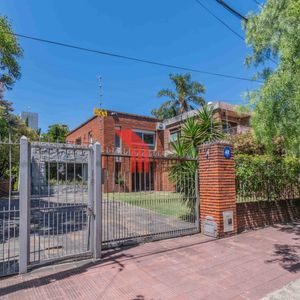 Venta Casa 2 Dormitorios Carrasco 603 M² De Terreno Con Potencial De Ampliación