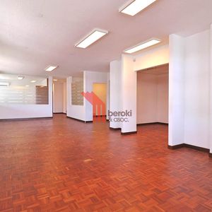 Alquiler De Oficina En Ciudad Vieja