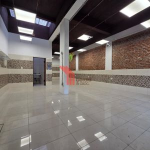 Venta Local Comercial Tres Cruces