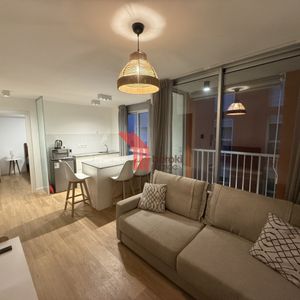 Venta Apartamento 1 Dormitorio Centro Balcón Domótica Y Amueblado