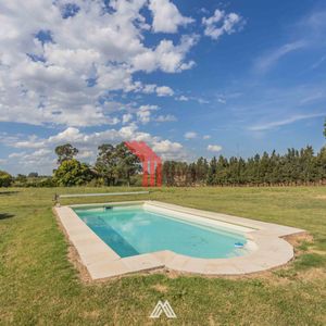 Venta Chacra Montevideo 3 Dormitorios Y Piscina