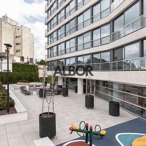 Venta Garage - Edificio Joy -pocitos
