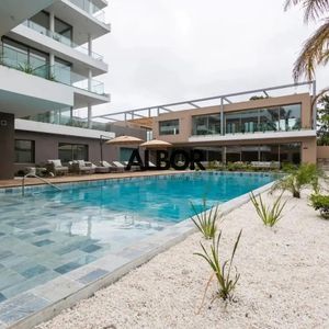 Alquiler Apartamento Amoblado 2 Dormitorios Y 2 Garages En Carrasco - Barrio Parque - Alive Residence