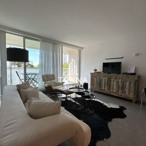 Oportunidad En Roosevelt, Apartamento 1 Dormitorio Y Medio Con Todos Los Amenities Y Servicios