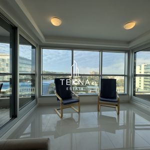 Venta Y Alquiler De Departamento En Look Brava, Dos Dormitorios Y Dependencia Todos En Suite Con Parrillero Propio Y Vista Al Mar