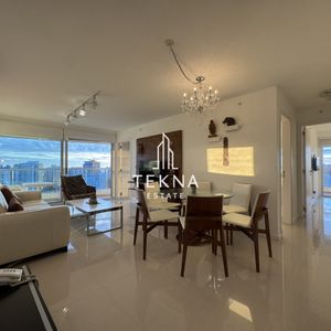 Venta De Apartamento En Icon Brava, Dos Dormitorios, Con Vista A Las Dos Playas Y El Atardecer