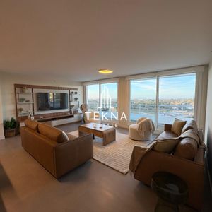 Venta De Apartamento 3 Dormitorios Con 3 Baños Y Un Mentraje Imponente. Oportunidad.
