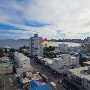 Apartamento De 2 Dormitorios En Venta