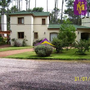 Casa En Pinares En Alquiler De Temporada