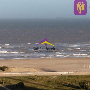 Alquiler Temporario De Apartamento En La Brava, 3 Dormitorios Y Dependencia