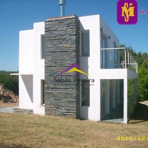 Venta Casa 3 Dormitorios Maldonado Punta Piedras