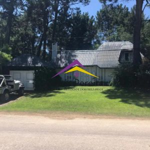 Casa En Mansa - Punta Del Este, A Pasos Del Mar