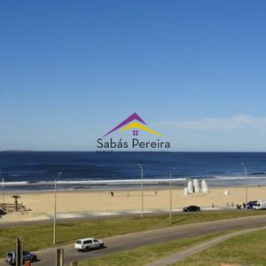 Apartamento En Península, 2 Dormitorios En Torre De Categoría