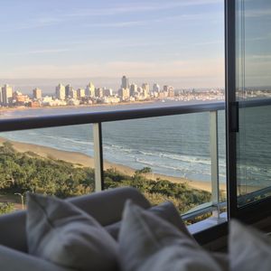 Apartamento En Alquiler Con Vista Al Mar 2 Dormitorios Y 2 Baños