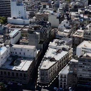 Reajustó Valor - Venta De Edificio Patrimonial En El Corazón De Ciudad Vieja