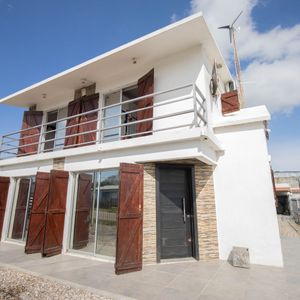 Venta Casa 3 Dormitorios Con Piscina - Empalme Olmos, Canelones