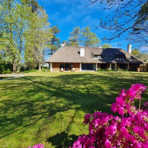 Gran Casa En Venta, San Rafael, 5 Dormitorios, Piscina, Parrillero
