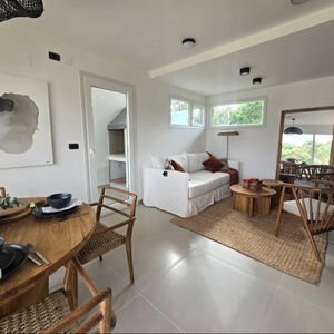 Casa En Venta Y Alquiler En La Barra, Nueva, A Estrenar, Complejo The Sun Village, 2 Dormitorios