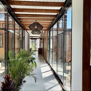 Casa En Venta En Reserva Montoya, 5 Dormitorios A Estrenar, Piscina, Súper Ubicación Dentro Del Barrio.