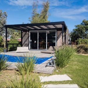 Casa Con Piscina Y Barbacoa En Balneario Buenos Aires · Ideal Renta Turística