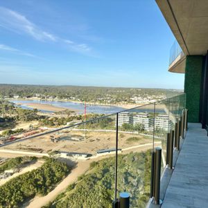 Oportunidad En Surfside - Piso Alto | 1 Dormitorio + Toilette