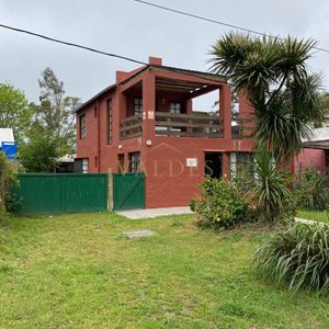 Casa En Venta En La Barra A Metros Del Mar 3 Dorm