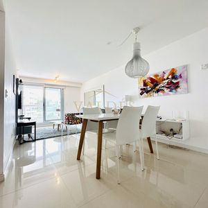 Apartamento De 1 Dormitorio En Playa Brava, Punta Del Este